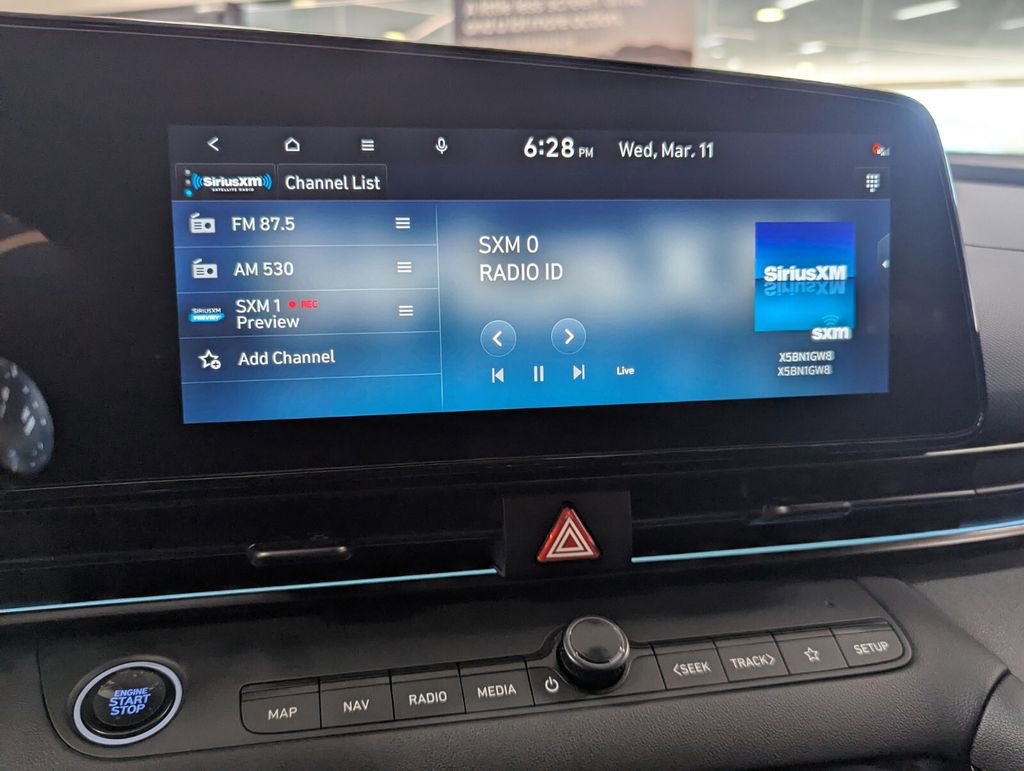 Certified 2025 Hyundai Elantra N Base image 19