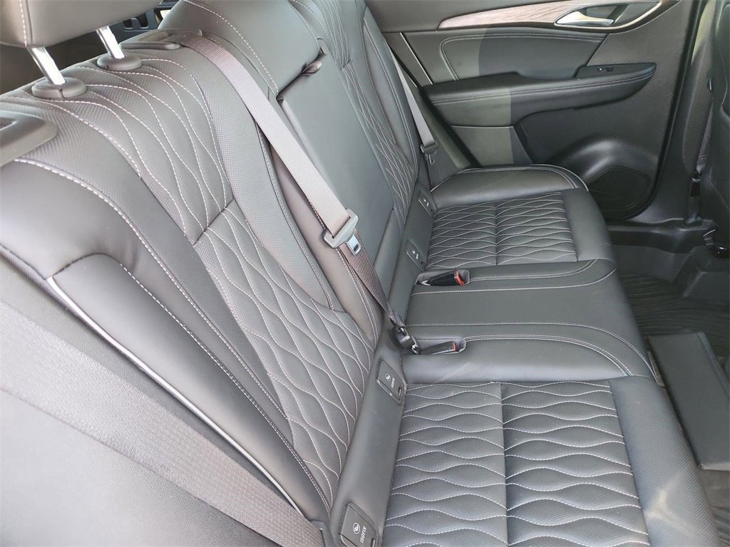 Used 2022 Buick Envision Avenir w/ Premium Seat Package image 28