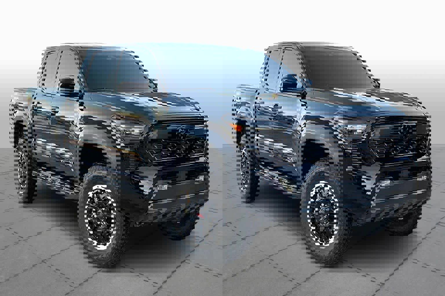 Used 2024 Toyota Tacoma TRD Off-Road image 4