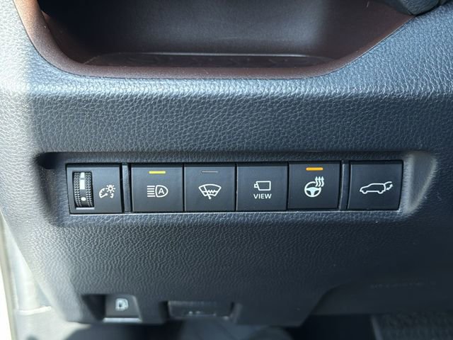 Used 2020 Toyota RAV4 Limited image 33