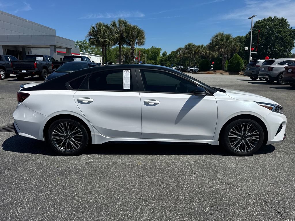 Used 2023 Kia Forte GT-Line FWD image 2
