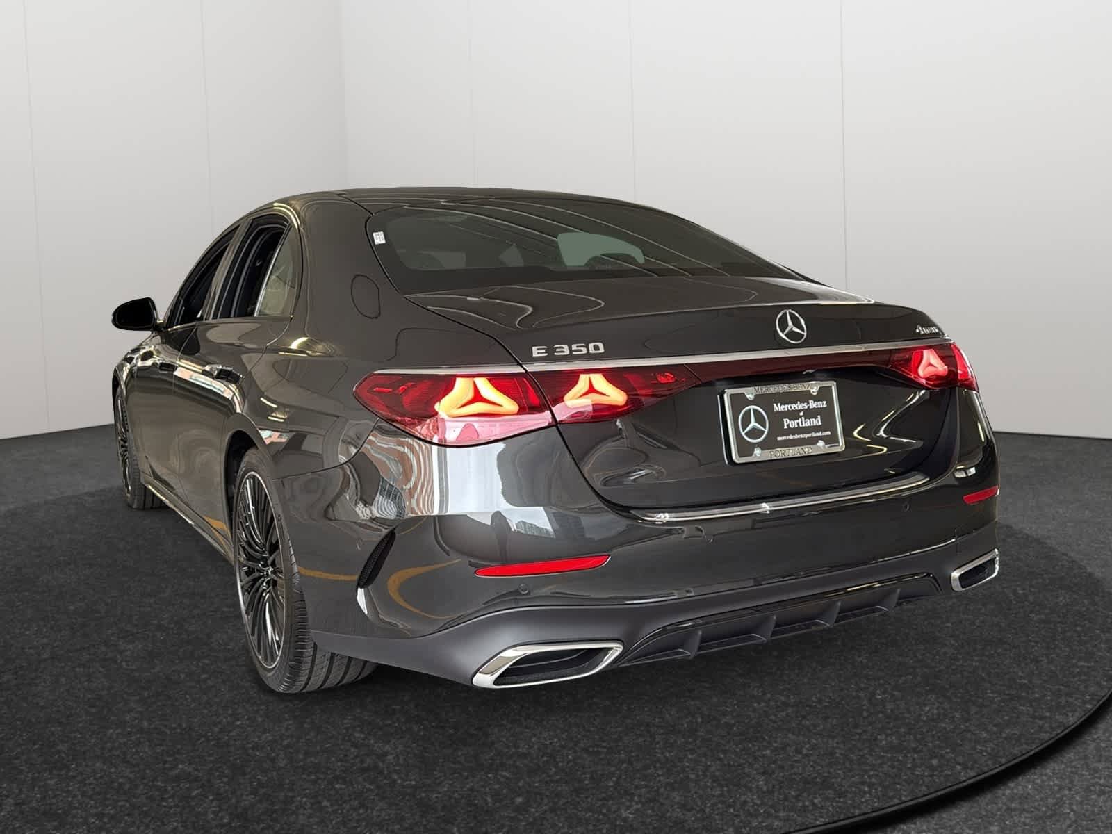New 2026 Mercedes-Benz E 350 4MATIC Sedan image 6