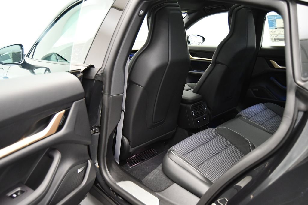 Certified 2025 Porsche Taycan 4S image 47