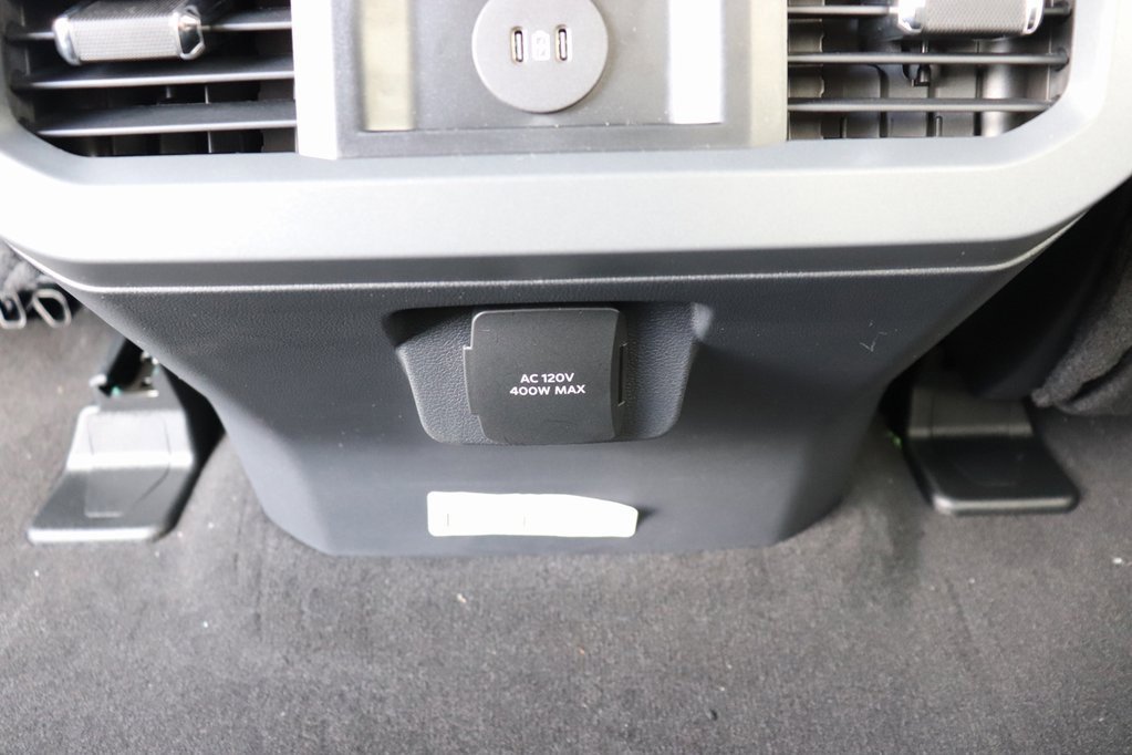 New 2025 Ford F250 Lariat w/ Lariat Ultimate Package image 22