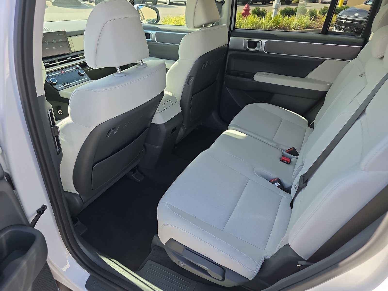 New 2026 Hyundai Santa Fe SE FWD image 21