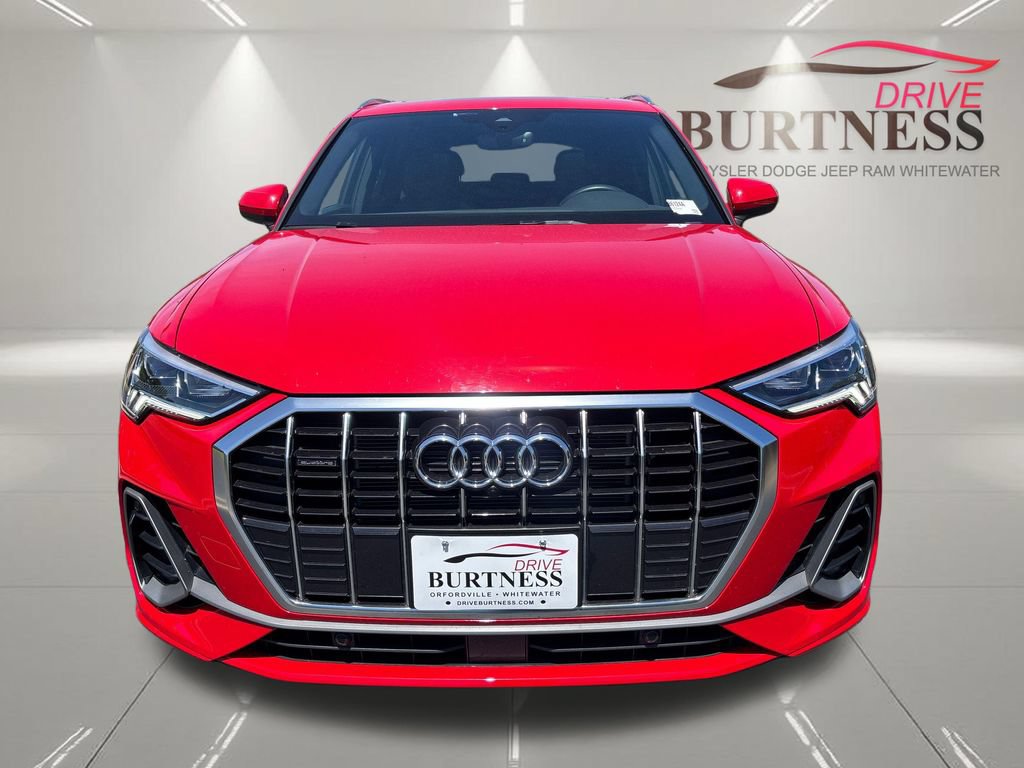 Used 2023 Audi Q3 2.0T Premium Plus AWD/4WD image 2