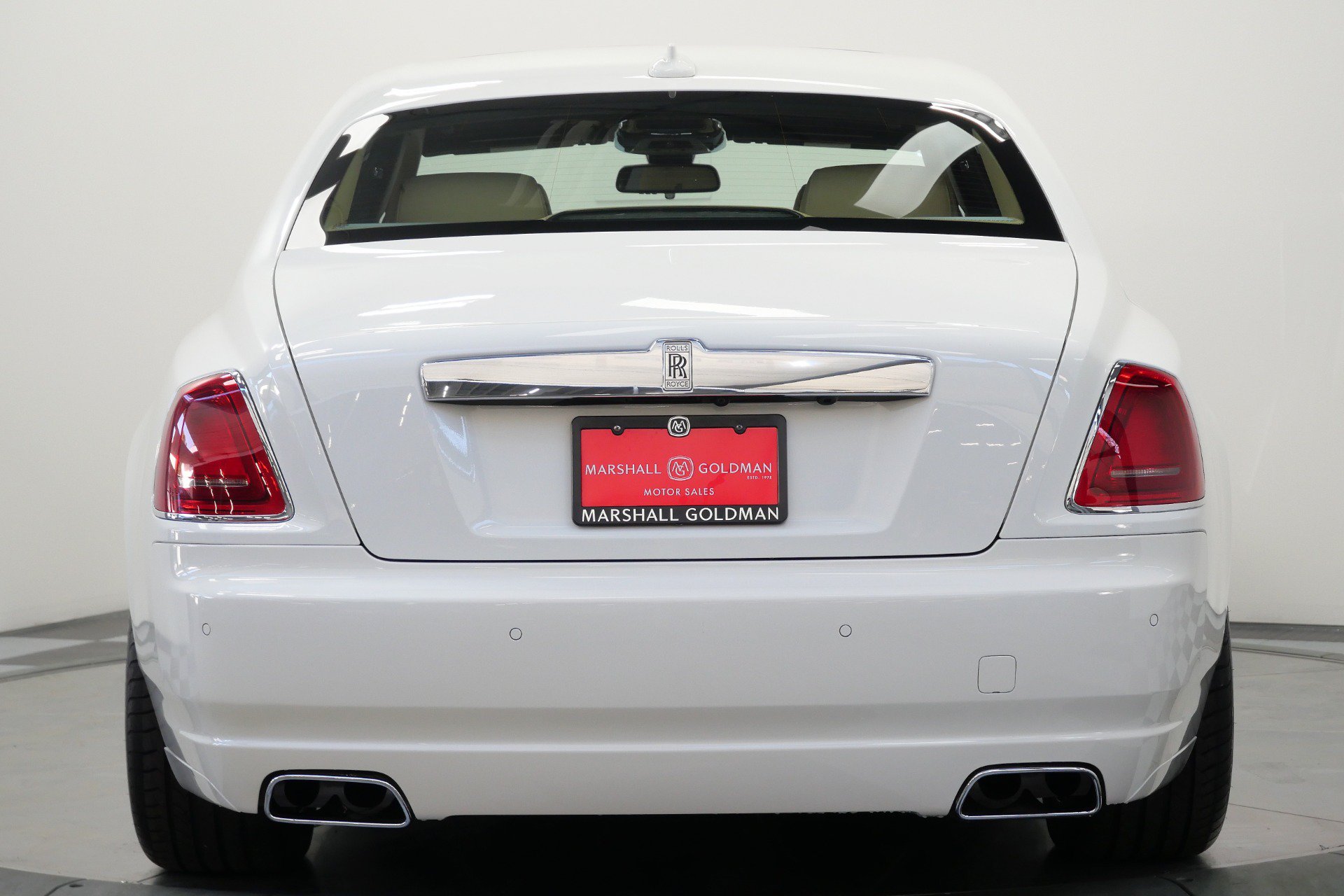 Used 2013 Rolls-Royce Ghost RWD image 8