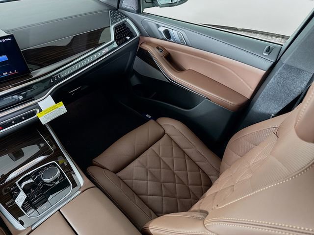 Used 2026 BMW X5 xDrive40i w/ Climate Comfort Package image 25