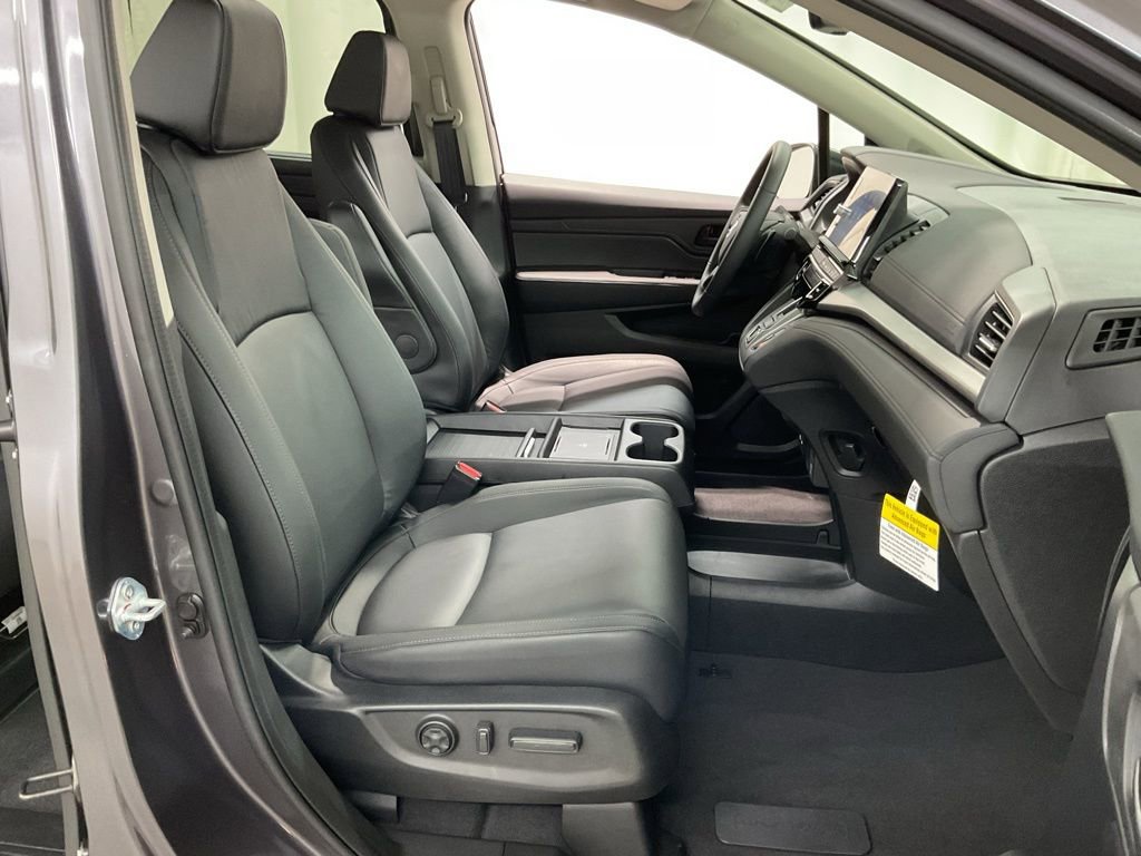 Certified 2026 Honda Odyssey EX-L image 30