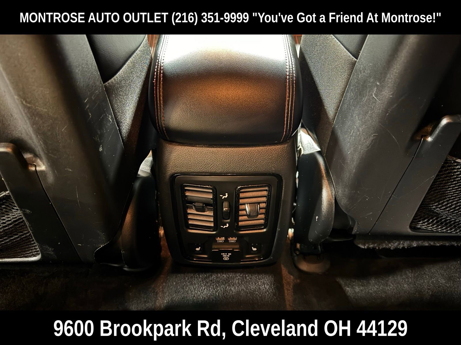 Used 2022 Dodge Durango R/T w/ Blacktop Package image 35