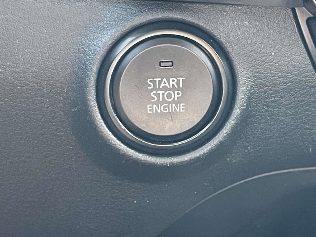 Used 2025 MAZDA MAZDA3 s FWD image 29