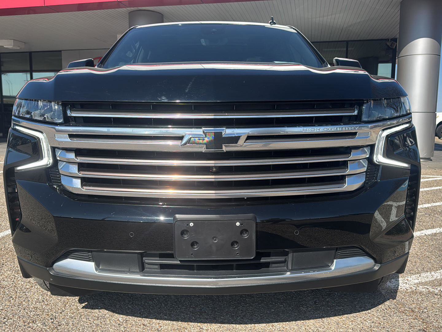 Used 2024 Chevrolet Tahoe High Country w/ Advanced Technology Package image 11
