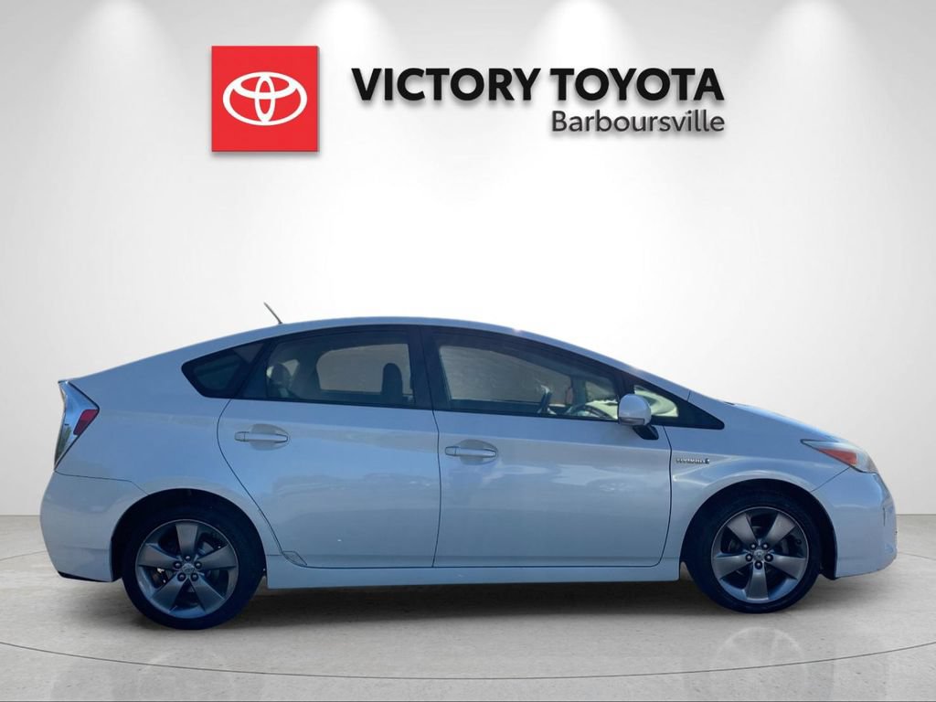 Used 2015 Toyota Prius Persona Series FWD image 6