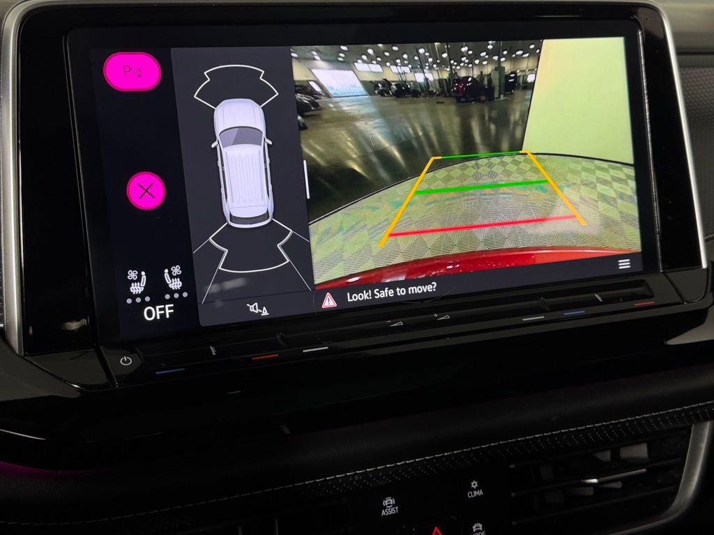 Used 2024 Volkswagen Atlas Cross Sport SEL R-Line image 19