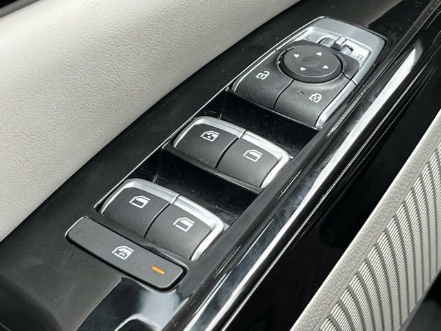 Certified 2024 Kia Carnival EX image 35