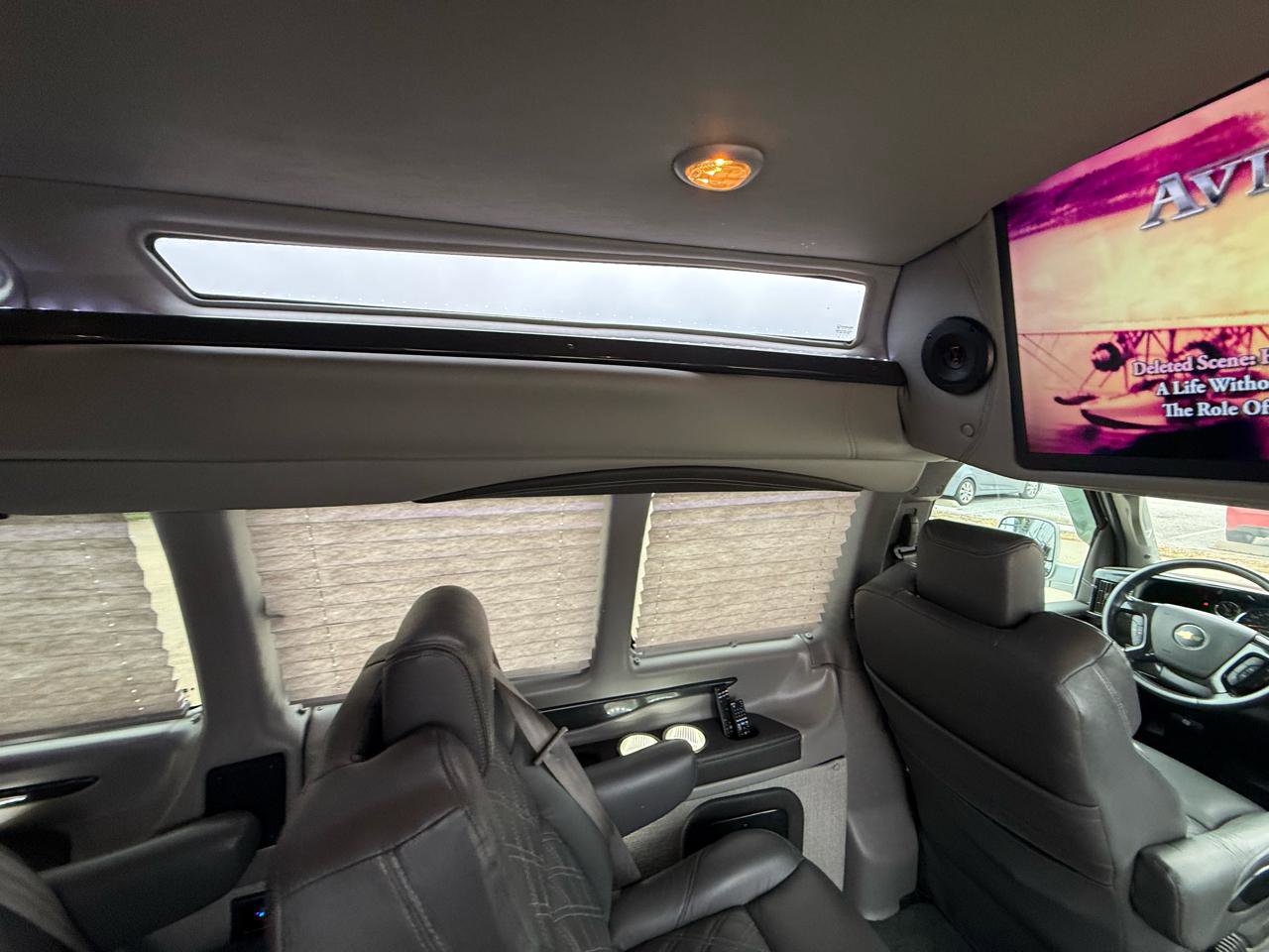 Used 2022 Chevrolet Express 2500 Extended w/ Enhanced Convenience Package image 38