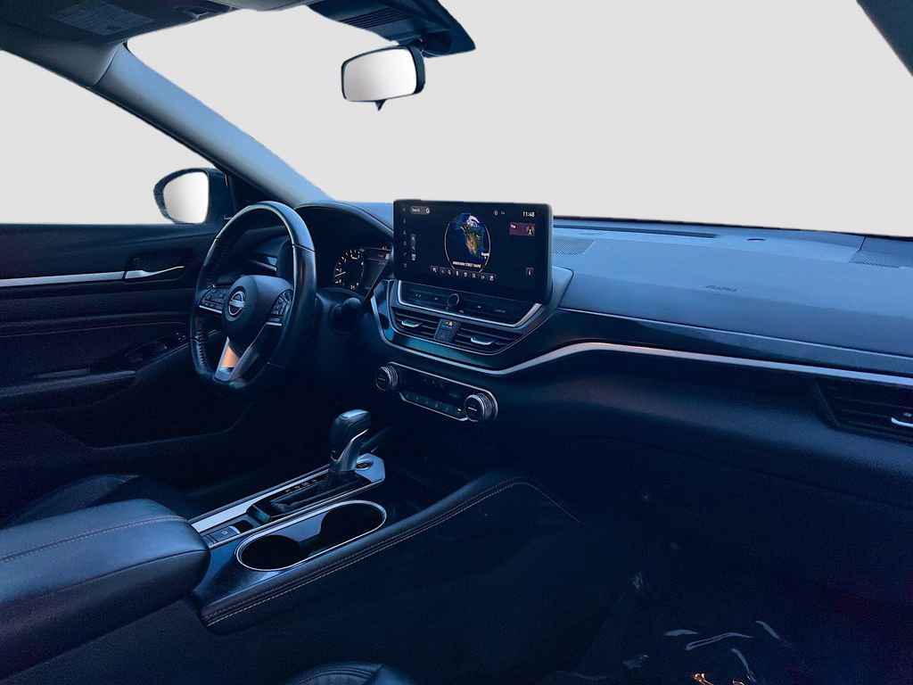 Used 2023 Nissan Altima 2.0 SR image 30