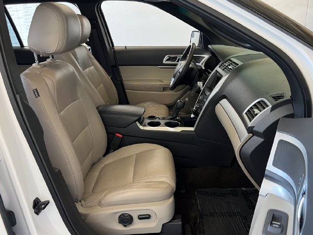 Used 2013 Ford Explorer XLT FWD image 39