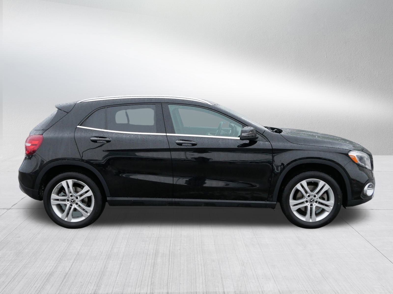 Used 2019 Mercedes-Benz GLA 250 4MATIC image 8