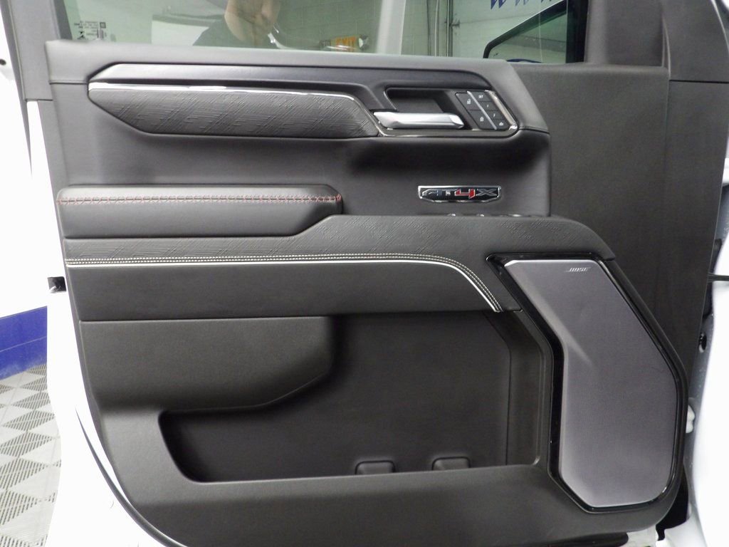 Used 2022 GMC Sierra 1500 AT4X image 60