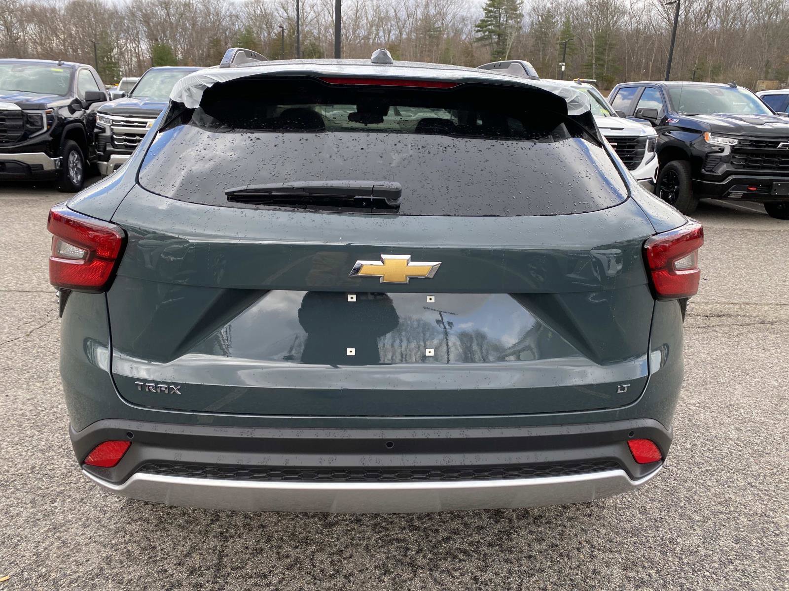 New 2026 Chevrolet Trax LT w/ Driver Confidence Package FWD image 4