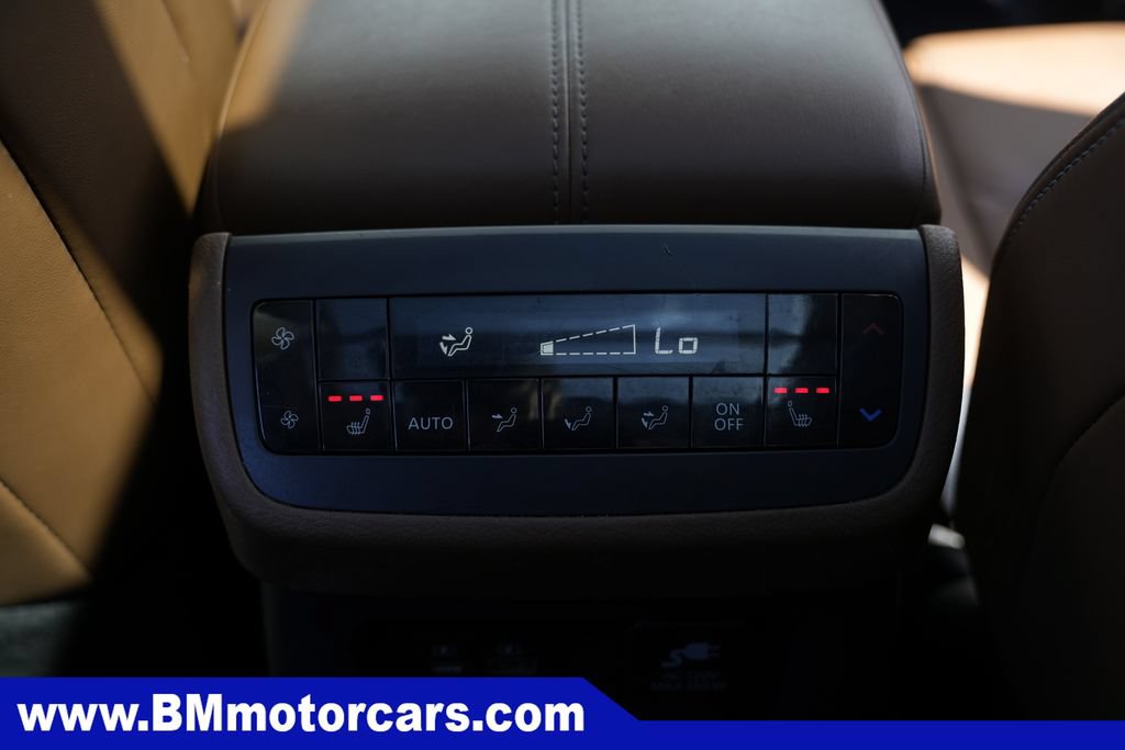Used 2022 Nissan Pathfinder Platinum w/ Cargo Package AWD/4WD image 36