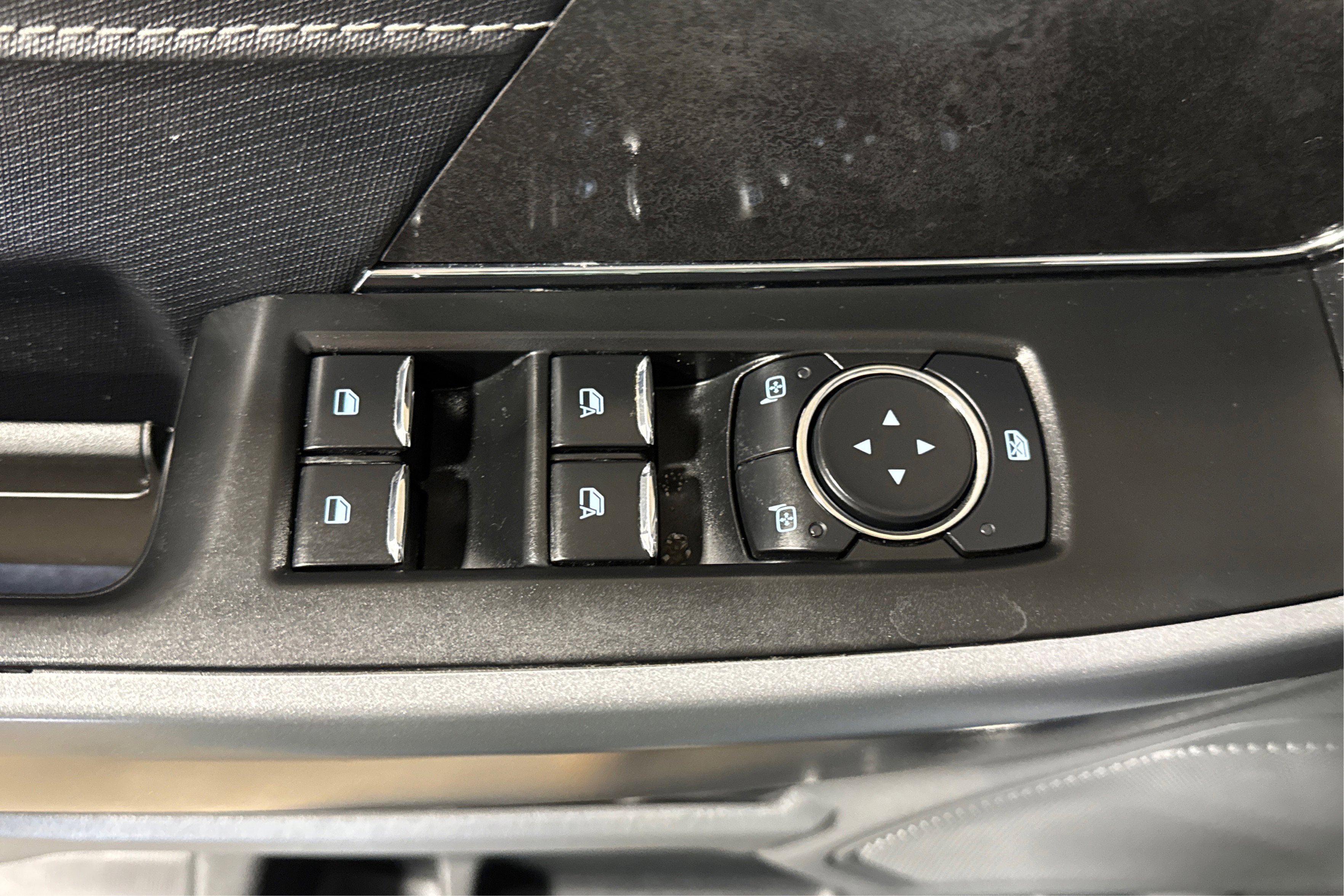 Used 2025 Ford F150 XLT w/ Equipment Group 301A Standard image 18