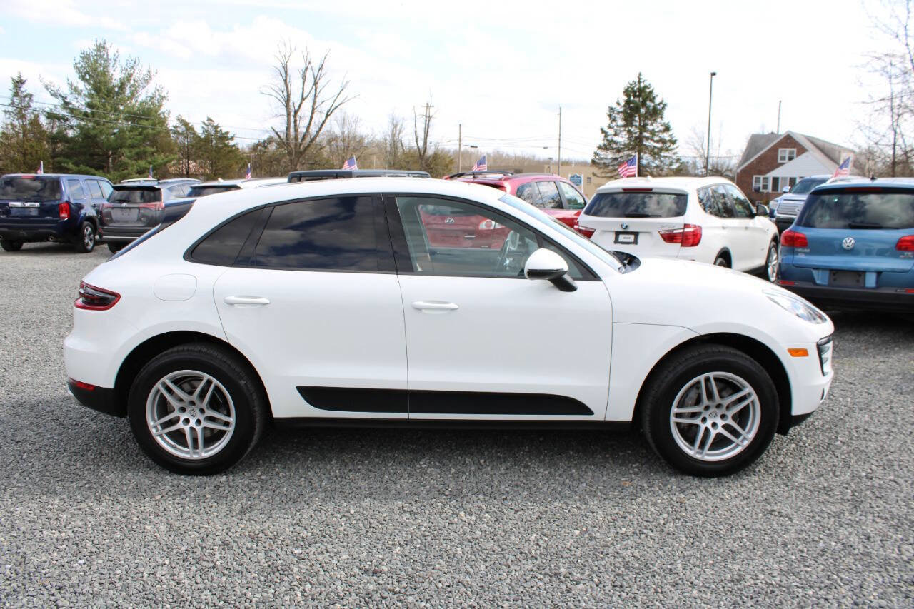 Used 2017 Porsche Macan image 6