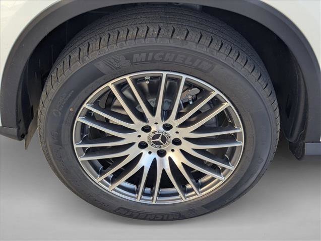 New 2026 Mercedes-Benz GLC 300 4MATIC image 9