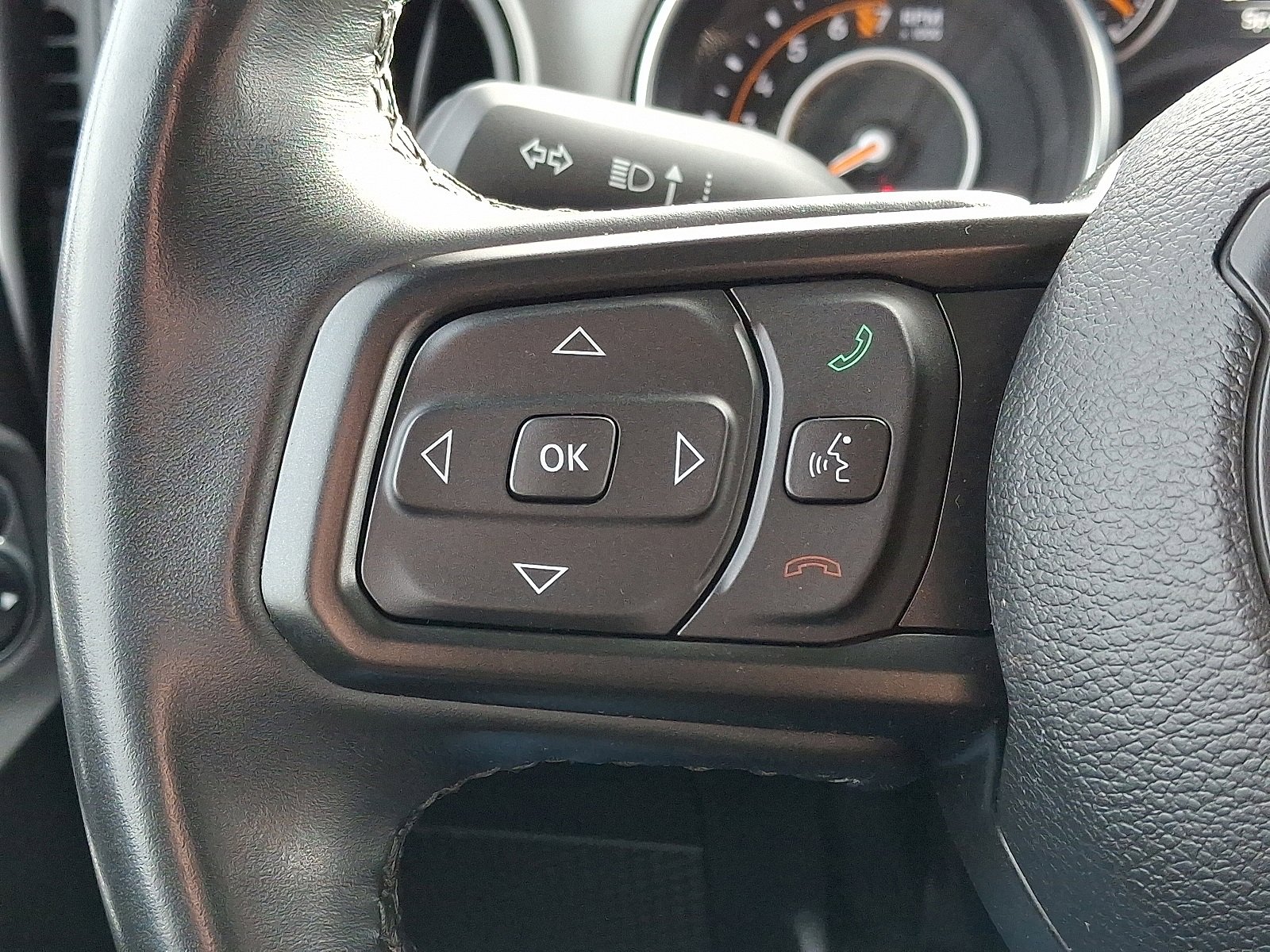 Used 2022 Jeep Gladiator Willys image 22