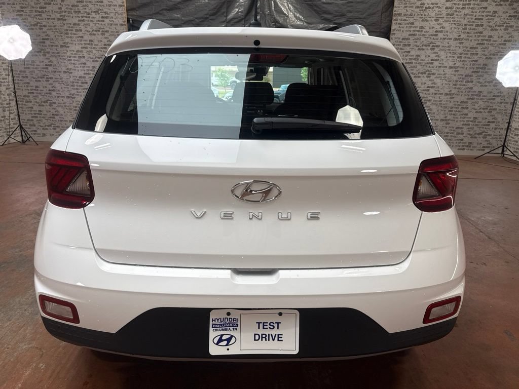 New 2026 Hyundai Venue SEL FWD image 6
