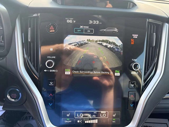 Used 2025 Subaru Outback Limited image 25