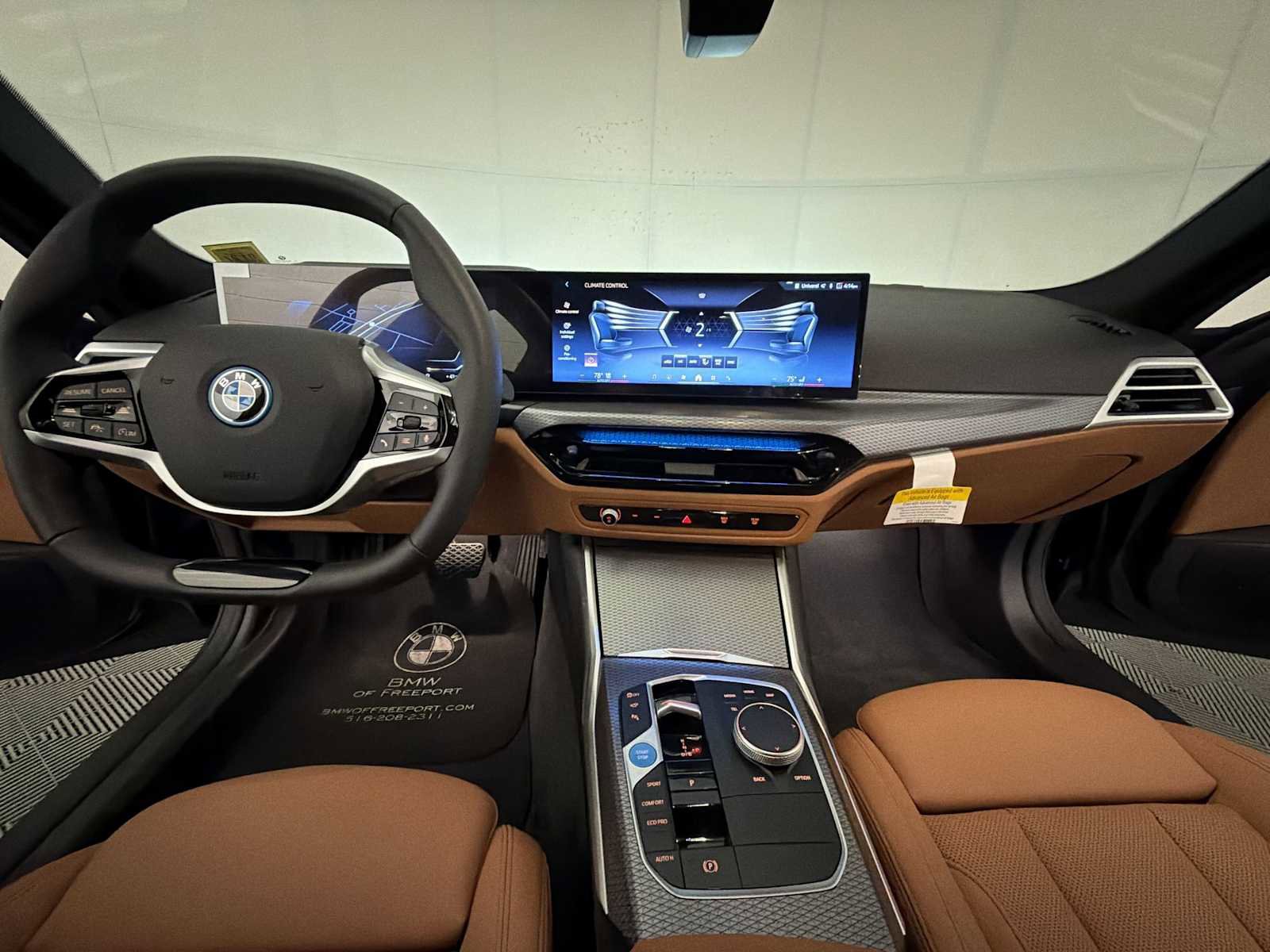 Used 2025 BMW i4 eDrive40 w/ Premium Package image 17