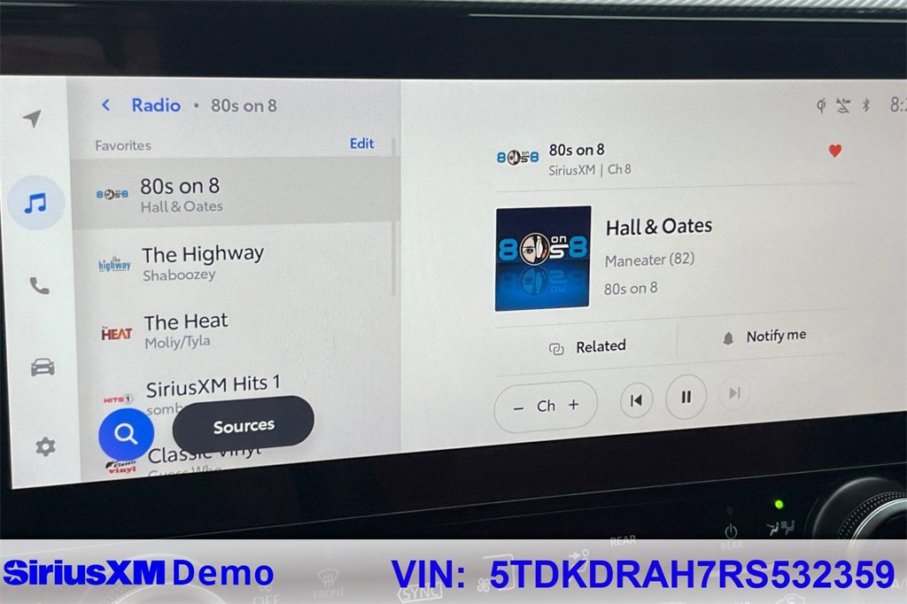 Certified 2024 Toyota Highlander XSE image 30