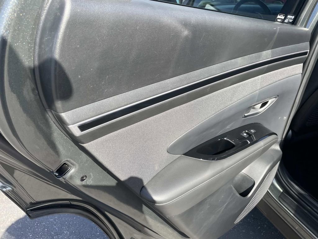 Certified 2023 Hyundai Tucson Limited FWD image 23