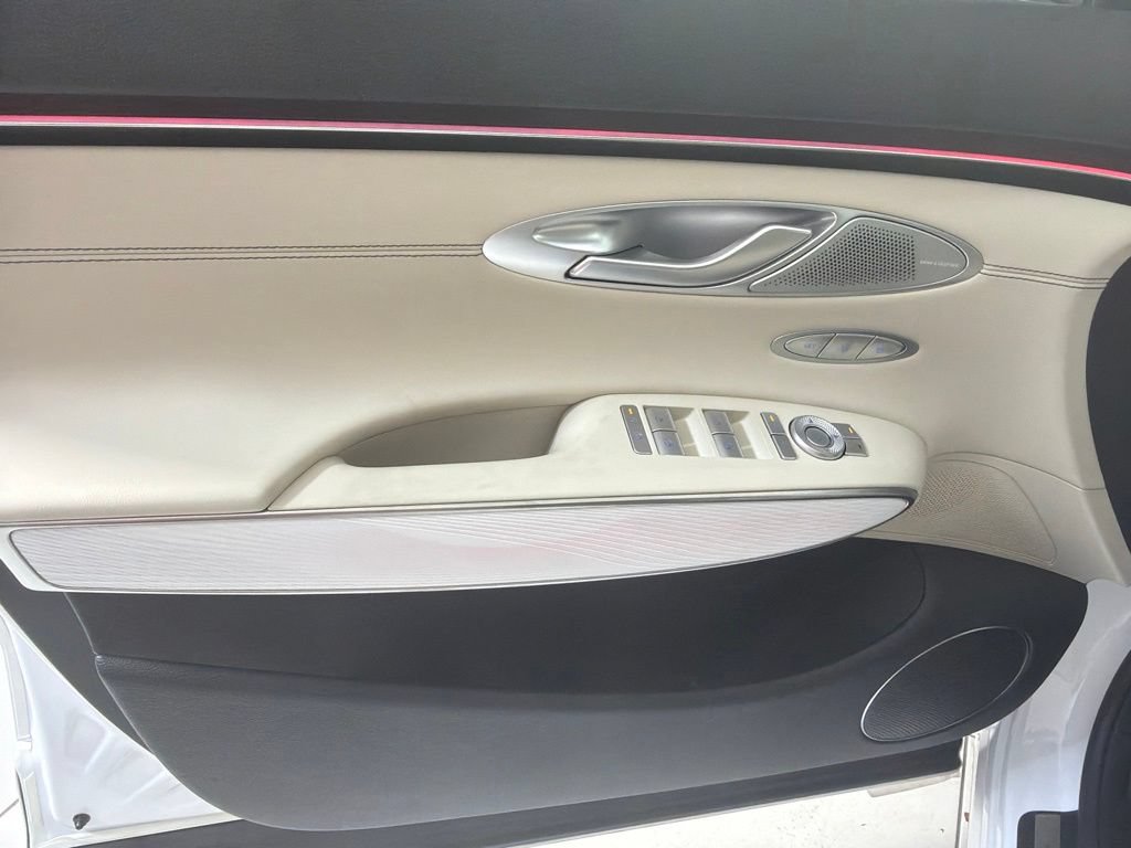 New 2027 Genesis GV70 2.5T Advanced AWD/4WD image 12