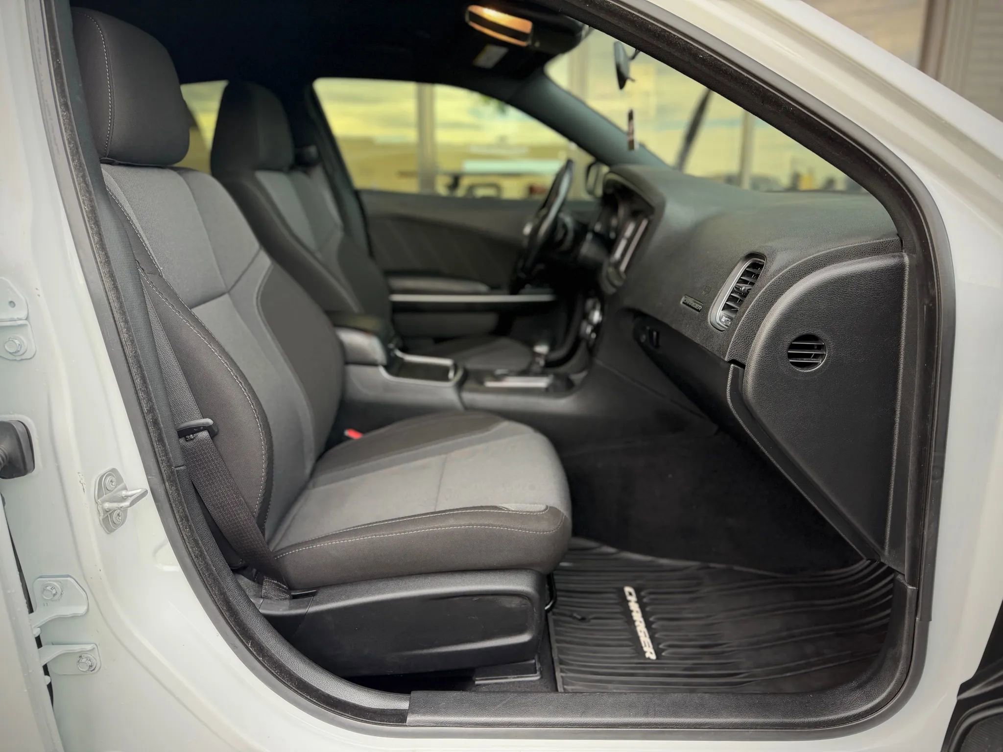 Used 2020 Dodge Charger SXT image 21