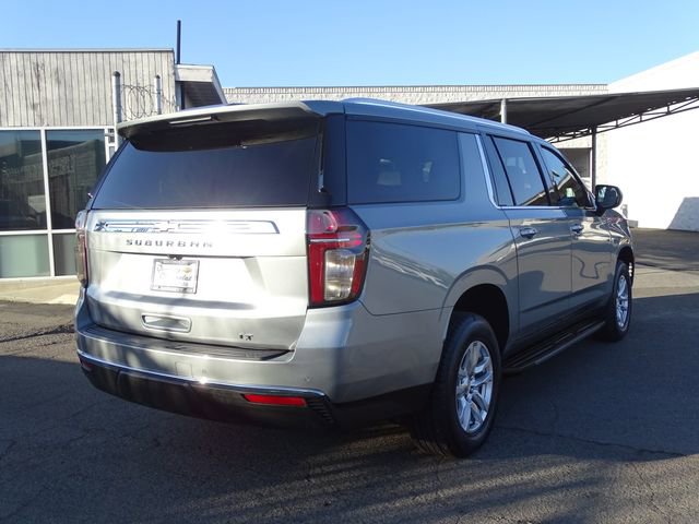 Certified 2024 Chevrolet Suburban LT image 4