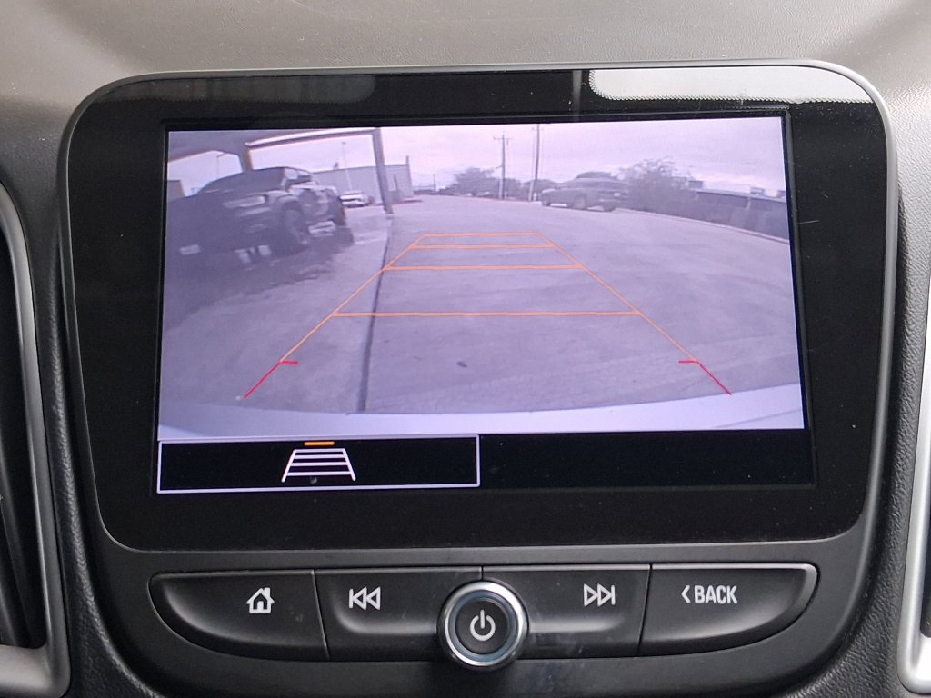 Used 2022 Chevrolet Malibu LT FWD image 15