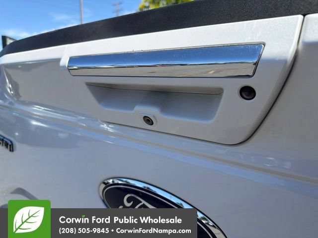 Used 2017 Ford F150 Lariat w/ Equipment Group 501A Mid AWD/4WD image 11