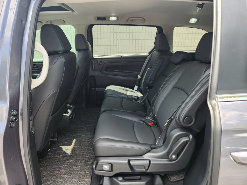 Used 2026 Honda Odyssey EX-L image 10