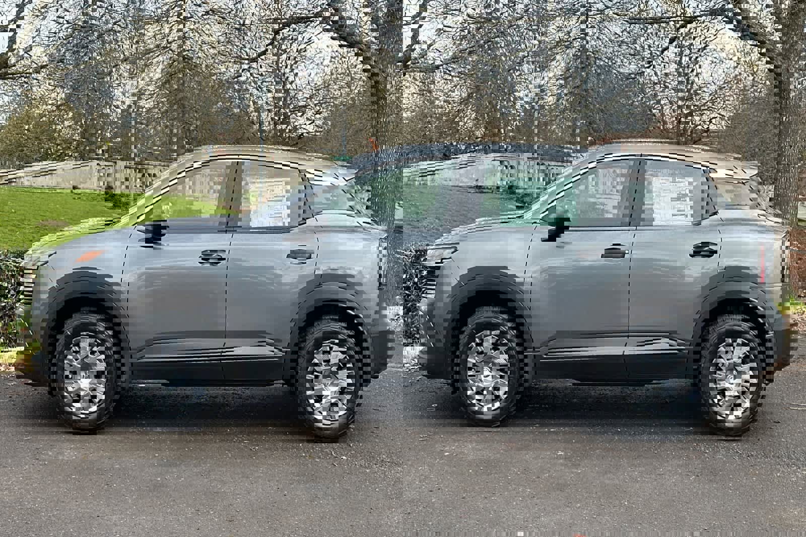 New 2026 Nissan Kicks S image 5