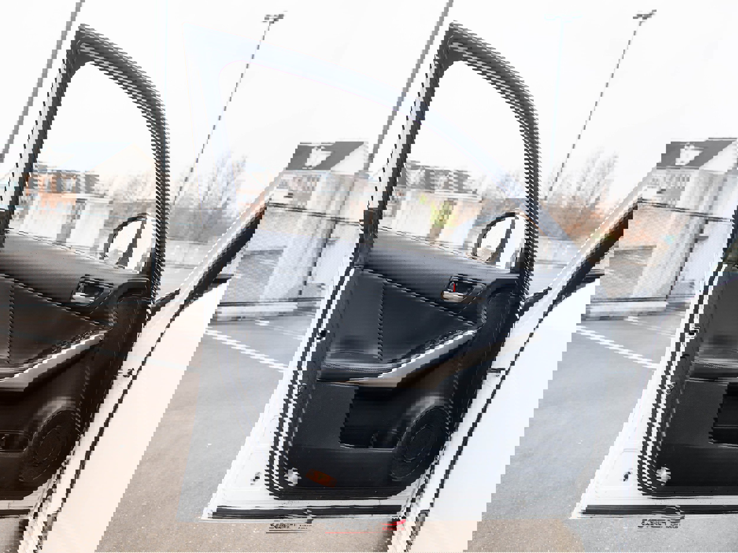 Used 2019 Lexus IS 300 F Sport w/ F Sport Package image 43