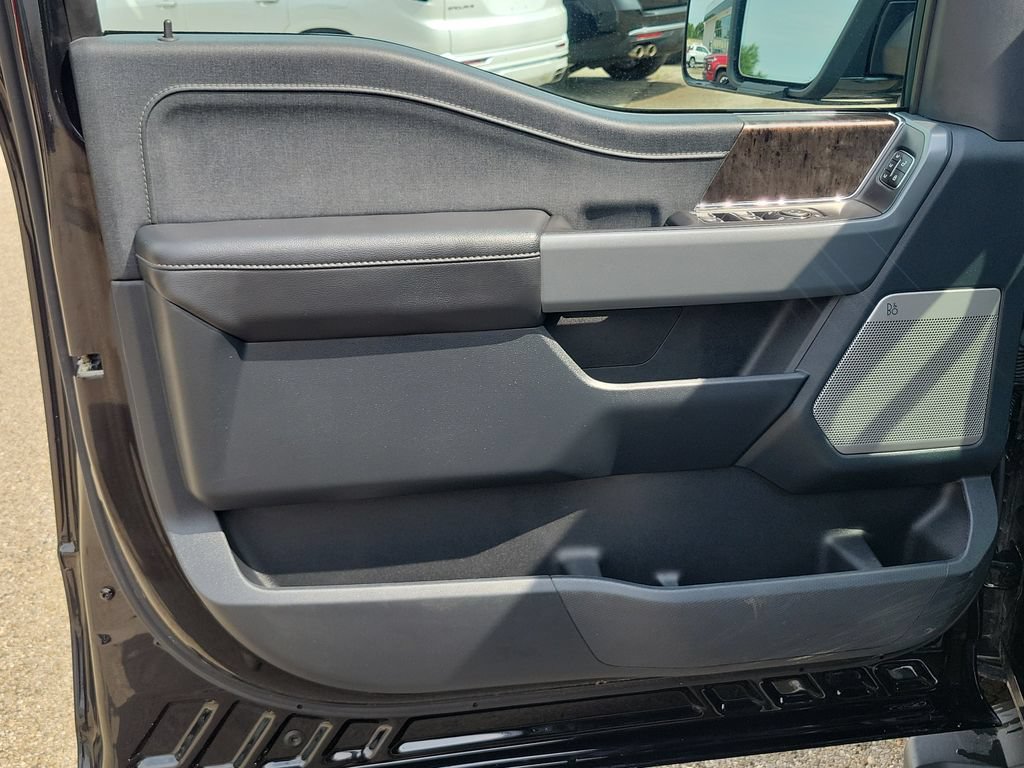 Used 2023 Ford F150 Lariat AWD/4WD image 19