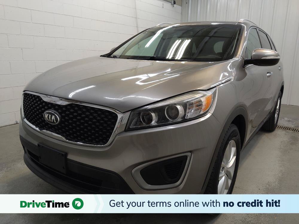 Used 2016 Kia Sorento FWD image 1