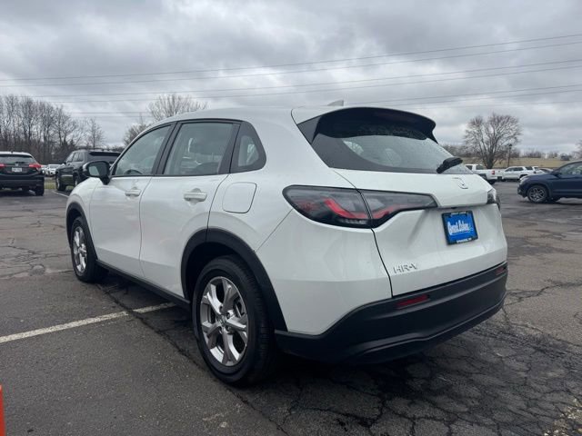Certified 2025 Honda HR-V LX image 4