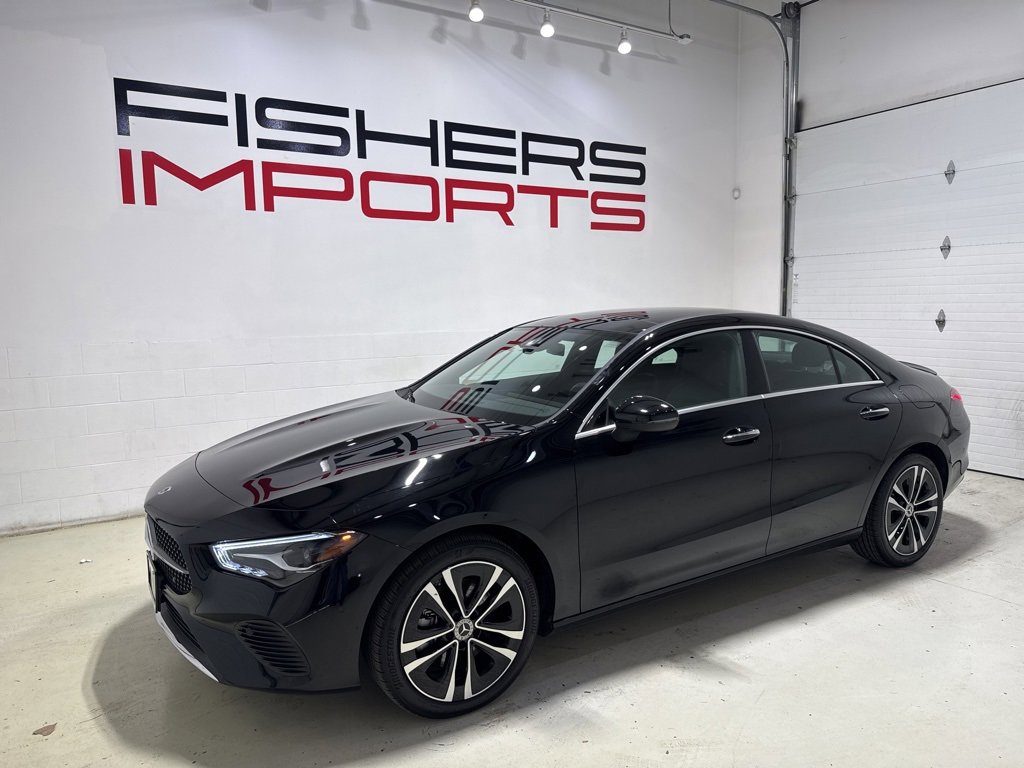 Used 2025 Mercedes-Benz CLA 250 4MATIC w/ Exclusive Package image 8