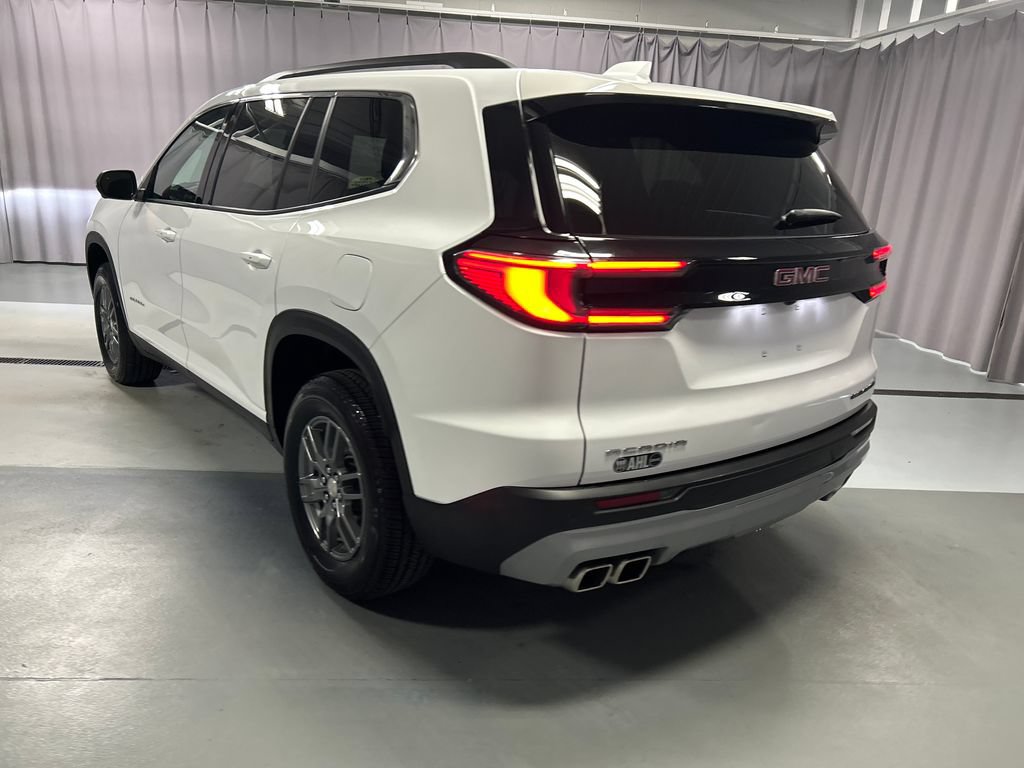 Used 2025 GMC Acadia Elevation FWD image 5