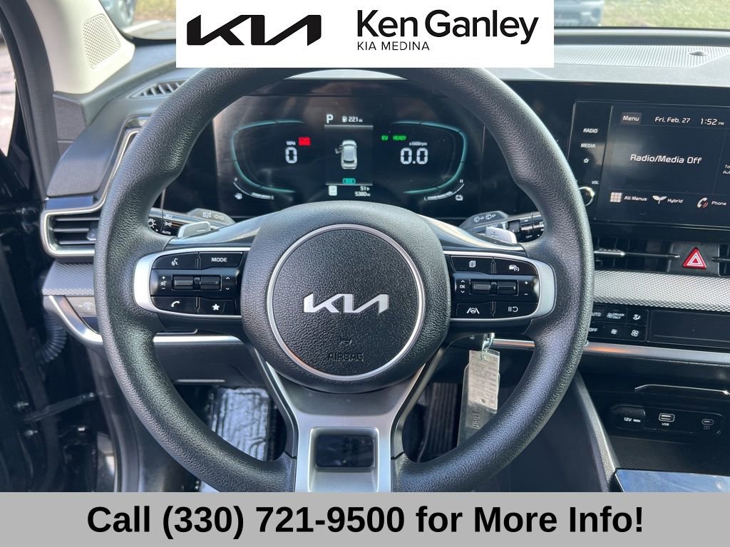 Certified 2025 Kia Sportage LX image 34