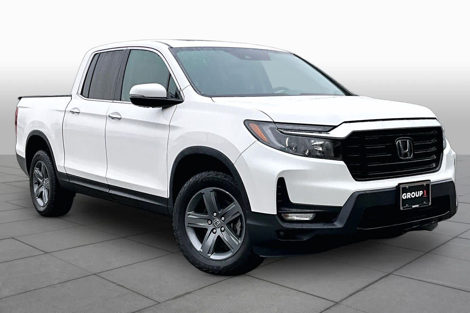 Used 2023 Honda Ridgeline RTL-E image 3